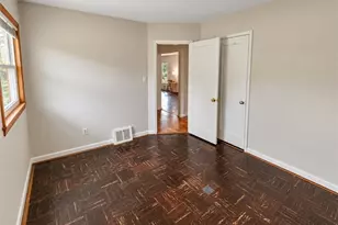 5784 Enright Ave, Riverside, OH 45431 - Photo 9