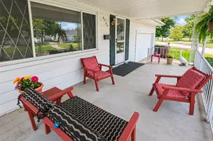 5784 Enright Ave, Riverside, OH 45431 - Photo 3