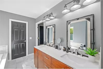 41 W Waterbury Drive, Springboro, OH 45066 - Photo 5