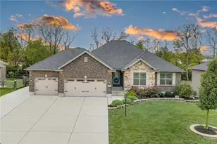 156 Wolf Creek Ct, Carlisle, OH 45005 - Photo 1