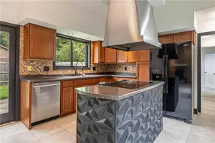 7249 Pepperton Ct, Dayton, OH 45415 - Photo 11