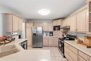 2504 Worthington Dr, Troy, OH 45373 - Photo 15