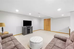 2091 Canterbury Ct, Troy, OH 45373 - Photo 57
