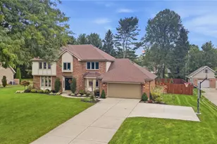 2091 Canterbury Ct, Troy, OH 45373 - Photo 1