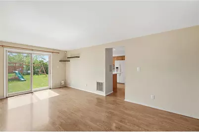 2033 Malibu Trail, Xenia, OH 45385 - Photo 9