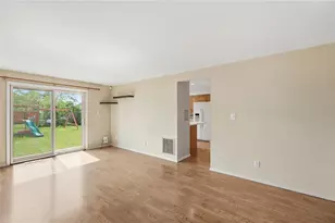 2033 Malibu Trail, Xenia, OH 45385 - Photo 9