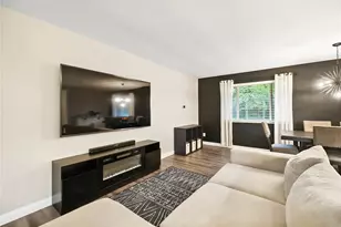 7207 Barr Cir, Dayton, OH 45459 - Photo 13