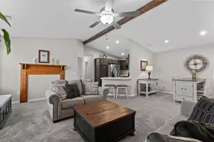 226 Old Pond Rd, Springboro, OH 45066 - Photo 9