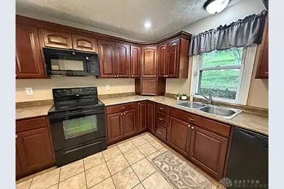 1232 Holly Drive, Springfield, OH 45504 - Photo 53