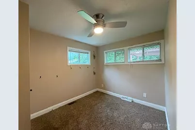 1232 Holly Drive, Springfield, OH 45504 - Photo 31