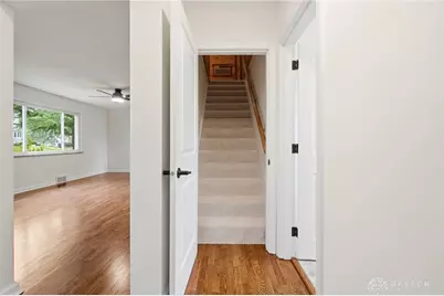 136 E Ridgeway Drive, Centerville, OH 45459 - Photo 19