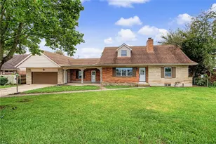 9221 N Main St, Dayton, OH 45415 - Photo 3