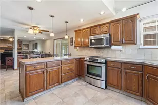 10525 Frederick Pike, Vandalia, OH 45377 - Photo 29
