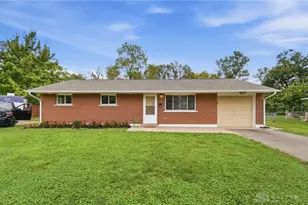 313 Windsor Ct, West Carrollton, OH 45449 - Photo 3