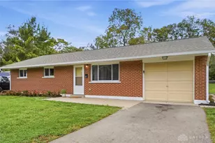 313 Windsor Ct, West Carrollton, OH 45449 - Photo 1