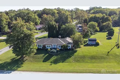 4995 Meadowcrest Lane, New Paris, OH 45347 - Photo 5