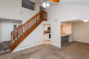 8495 Woodgrove Dr, Washington Twp, OH 45458 - Photo 9