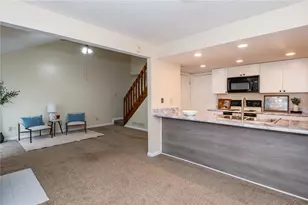 8495 Woodgrove Dr, Washington Twp, OH 45458 - Photo 35