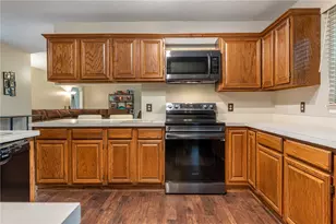10231 Simms Station Rd, Washington Twp, OH 45458 - Photo 15