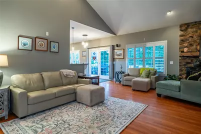 9917 Hackberry Place, Dayton, OH 45458 - Photo 5