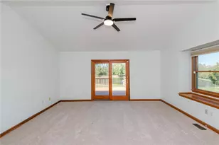 7825 Belle Plain Dr, Huber Heights, OH 45424 - Photo 11