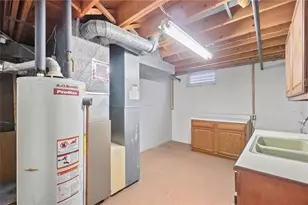 95 Lawnview Ave, North Hampton, OH 45349 - Photo 37