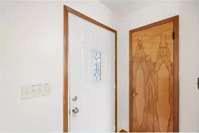 95 Lawnview Avenue, North Hampton, OH 45349 - Photo 7
