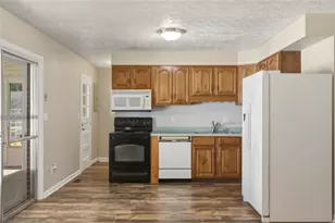 634 Martin Dr, Xenia, OH 45385 - Photo 9