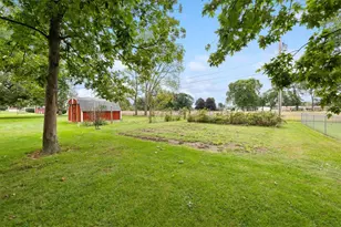 5325 David Dr, Tipp City, OH 45371 - Photo 49