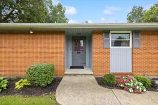5325 David Dr, Tipp City, OH 45371 - Photo 9