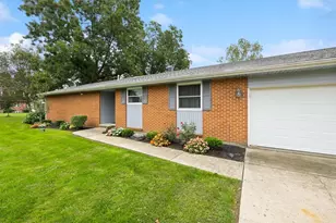 5325 David Dr, Tipp City, OH 45371 - Photo 7