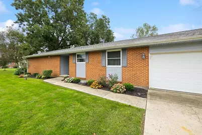 5325 David Drive, Tipp City, OH 45371 - Photo 7