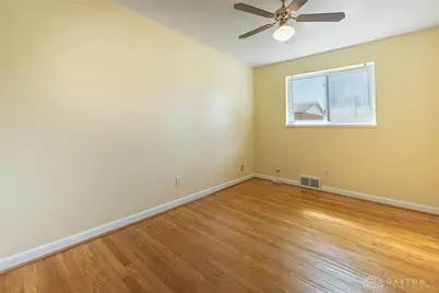 1233 Cloverfield Avenue, Kettering, OH 45429 - Photo 15