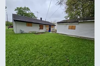 1614 S Gettysburg Avenue, Dayton, OH 45417 - Photo 3
