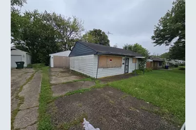 1614 S Gettysburg Avenue, Dayton, OH 45417 - Photo 1