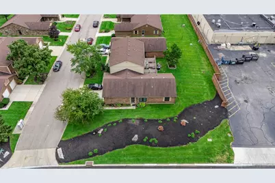 7603 Paragon Commons Circle, Centerville, OH 45459 - Photo 3