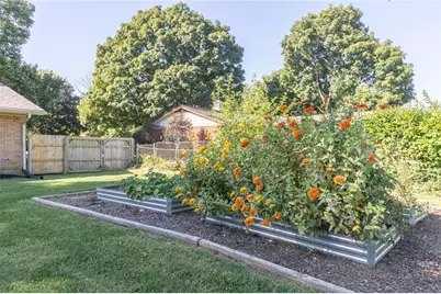 887 New England Avenue, Centerville, OH 45429 - Photo 43