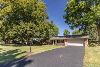 887 New England Avenue, Centerville, OH 45429 - Photo 3