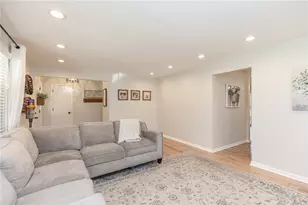 887 New England Ave, Centerville, OH 45429 - Photo 11