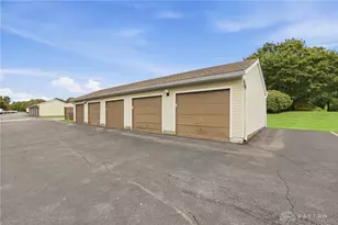 1520 Lake Pointe Way, Centerville, OH 45459 - Photo 29