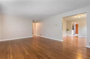 327 Patterson Rd, Oakwood, OH 45419 - Photo 5