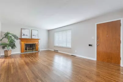 327 Patterson Road, Oakwood, OH 45419 - Photo 3