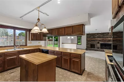 1211 Agate Trail, Washington Twp, OH 45459 - Photo 13