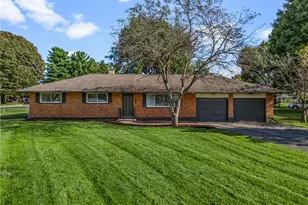 1072 Yellowstone Rd, Xenia, OH 45385 - Photo 1