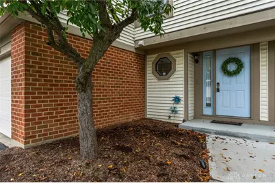 8475 Woodgrove Drive, Washington Twp, OH 45458 - Photo 5