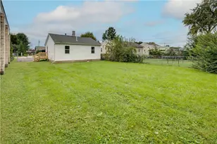 2535 Ontario Ave, Dayton, OH 45414 - Photo 5