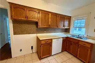 1029 Colwick Dr, Dayton, OH 45420 - Photo 11
