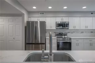 102 Nantucket Landing, Washington Twp, OH 45458 - Photo 11