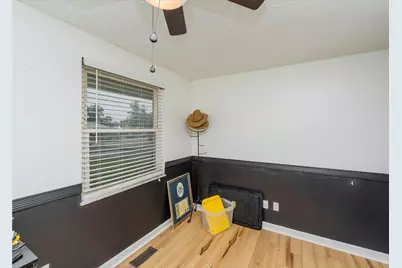 7803 Redbank Lane, Huber Heights, OH 45424 - Photo 13