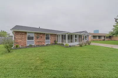 7803 Redbank Lane, Huber Heights, OH 45424 - Photo 17